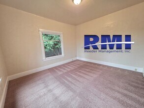 3606 E J St in Tacoma, WA - Building Photo - Building Photo