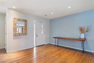7418 Fenton Dr in Dallas, TX - Building Photo - Building Photo