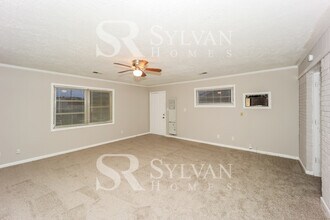 6877 Powers St in Riverdale, GA - Building Photo - Building Photo
