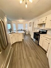 1225 Hughmont Dr in Pflugerville, TX - Building Photo - Building Photo