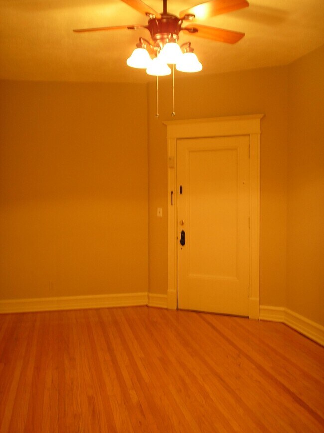 1521 S 4th St in Louisville, KY - Building Photo - Building Photo