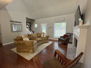 1088 Colony Dr in Alpharetta, GA - Building Photo - Building Photo