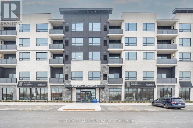 403 Fourth Ave in St Catharines, ON - Building Photo - Building Photo