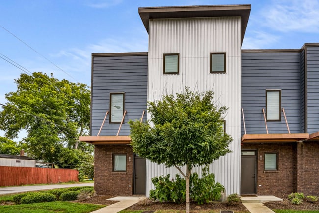 86 Evanston Ave in Nashville, TN - Building Photo - Building Photo