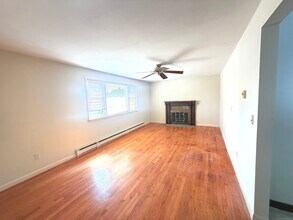 33 Jones St in West Haven, CT - Building Photo - Building Photo