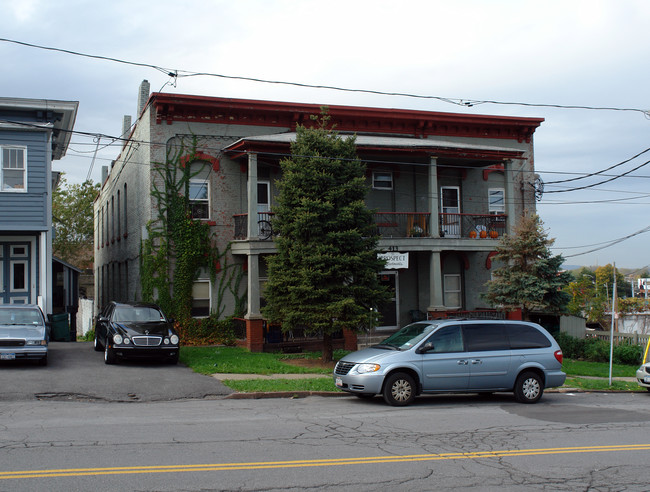 Prospect Apartments in Syracuse, NY - Foto de edificio - Building Photo