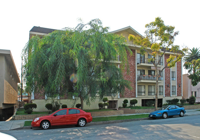 612 N Orlando Ave in Los Angeles, CA - Building Photo - Building Photo