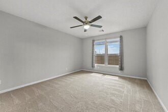 15335 Oakheath Colony Ln in Houston, TX - Foto de edificio - Building Photo