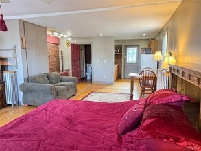 1 S Jefferson St in Pulaski, NY - Building Photo - Building Photo