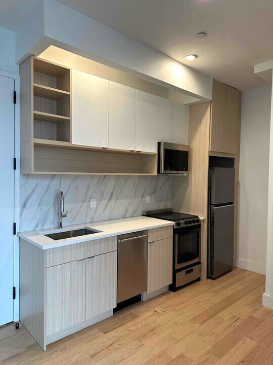 408 Hawthorne St in Brooklyn, NY - Building Photo