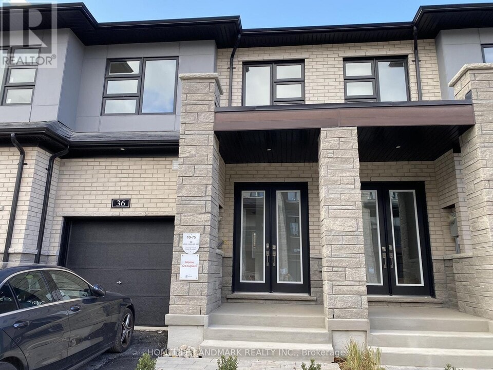 36 John Canning Wy in Markham, ON - Building Photo