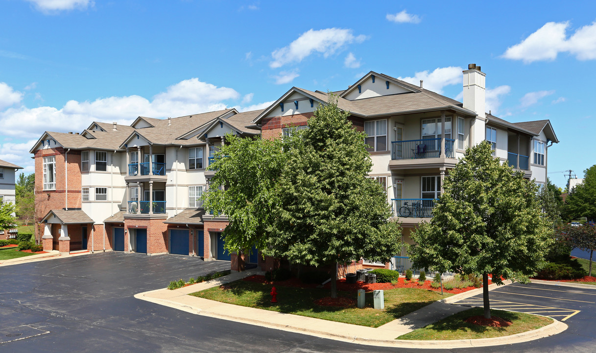 The Landings of Lake Zurich in Lake Zurich, IL - Foto de edificio