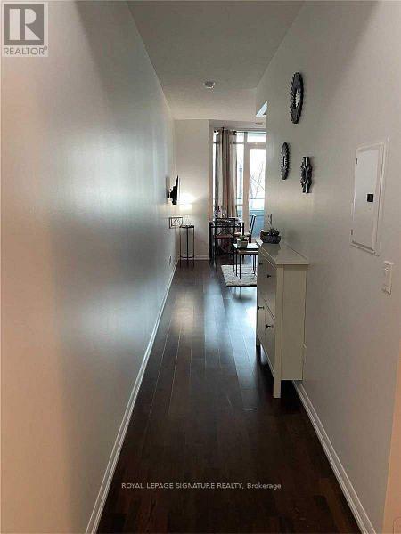 209 Fort York Blvd in Toronto, ON - Building Photo - Building Photo