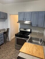 22 Sherwood Ave, Unit 1 in Yonkers, NY - Building Photo