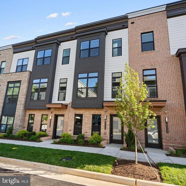 property at 2113 Tysons Ridgeline Rd