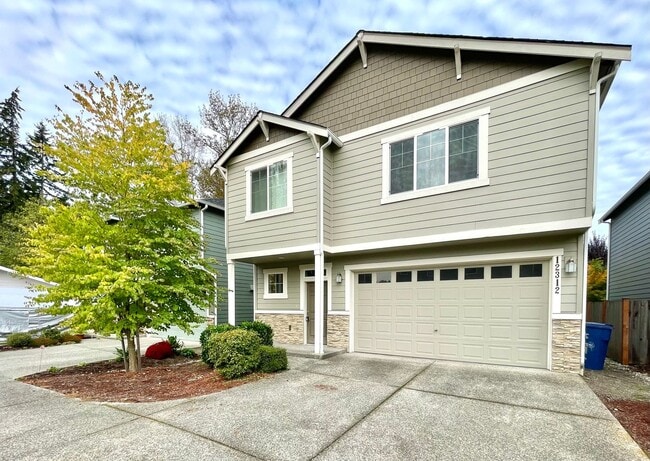 12312 23rd Dr SE in Everett, WA - Building Photo - Building Photo