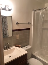 1432 Youll St in Niles, OH - Foto de edificio - Building Photo