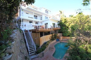 2060 Glencoe Way, Unit 2060 glencoe in Los Angeles, CA - Building Photo