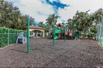 5350 SW 33rd Ave in Fort Lauderdale, FL - Building Photo - Building Photo