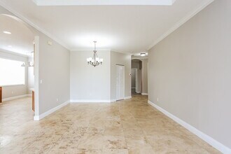141 Seminole Lakes Dr in Royal Palm Beach, FL - Building Photo - Building Photo