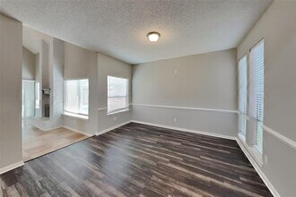 4726 Green Trail Dr in Houston, TX - Building Photo - Building Photo