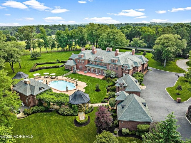property at 152 Bucks Mill Rd