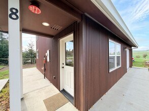 8 Balma Ln in Petaluma, CA - Building Photo - Building Photo