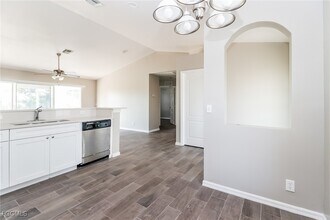 1713 NW 12th St in Cape Coral, FL - Building Photo - Building Photo