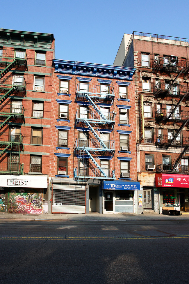 29 Essex St in New York, NY - Building Photo - Building Photo