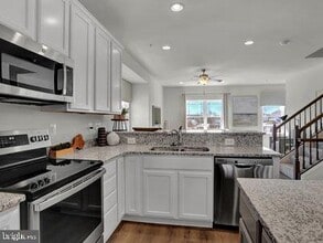 155 Sussex Pl in Shrewsbury, PA - Building Photo - Building Photo