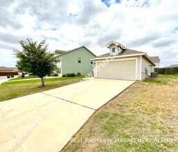 907 Cook Bnd in San Antonio, TX - Building Photo - Building Photo