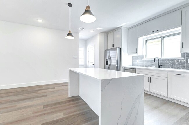 property at 5636 Dolores St