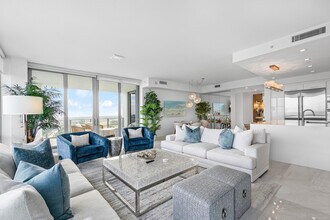 3 Water Clb Wy in North Palm Beach, FL - Building Photo - Building Photo