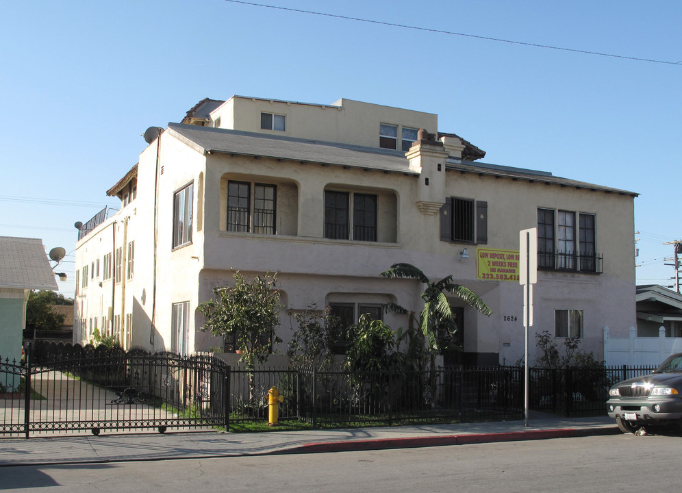 2624 Walnut St in Huntington Park, CA - Building Photo