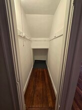 37 Dwight St, Unit 2B in Brookline, MA - Building Photo - Building Photo
