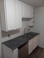 2681 Gessner Rd in Houston, TX - Building Photo