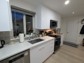 35676 Ledgeview Dr in Abbotsford, BC - Building Photo - Building Photo