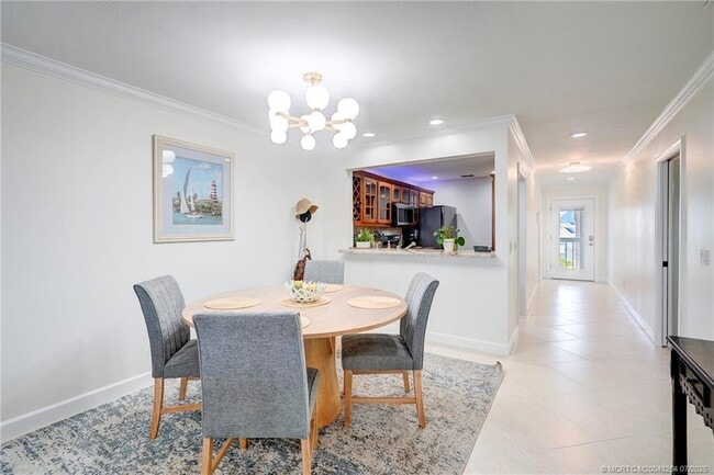 property at 20 NE Plantation Rd