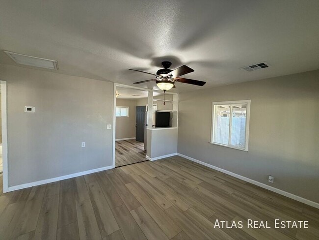 1741 W Desert Cove Ave in Phoenix, AZ - Building Photo - Building Photo