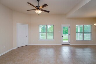 42228 Marblestone Ave in Prairieville, LA - Building Photo - Building Photo