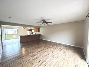 12 Sunridge Dr in Morgantown, WV - Foto de edificio - Building Photo