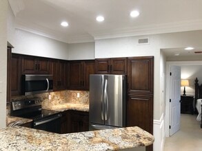 23640 Walden Center Dr in Bonita Springs, FL - Building Photo - Building Photo