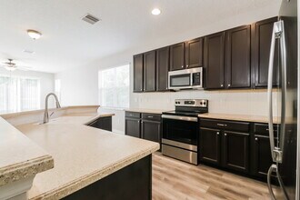 5850 Sweet William Terrace in Land O Lakes, FL - Building Photo - Building Photo