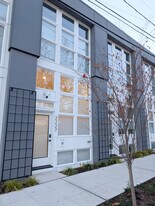 2227 25th Ave S in Seattle, WA - Building Photo