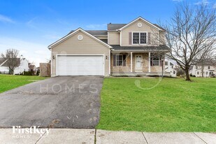 11760 Chanticleer Dr NW in Pickerington, OH - Building Photo