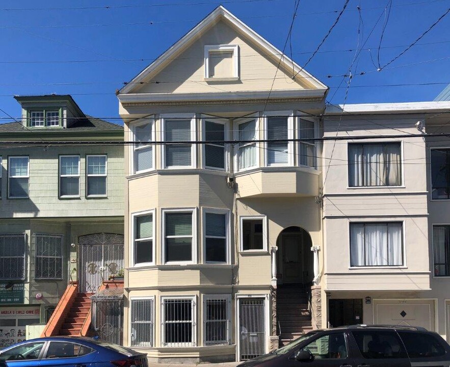 771 7th Ave in San Francisco, CA - Building Photo