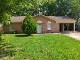 3145 Briarwood Dr in Horn Lake, MS - Building Photo