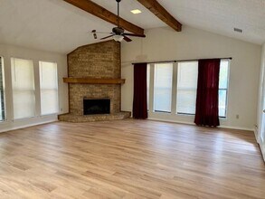 2635 Sunlight Dr in Arlington, TX - Building Photo - Building Photo