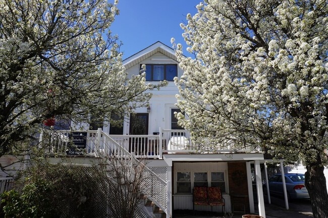 property at 108 N Harvard Ave