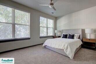 1415 N Main Ave, Unit 1251 in San Antonio, TX - Foto de edificio - Building Photo